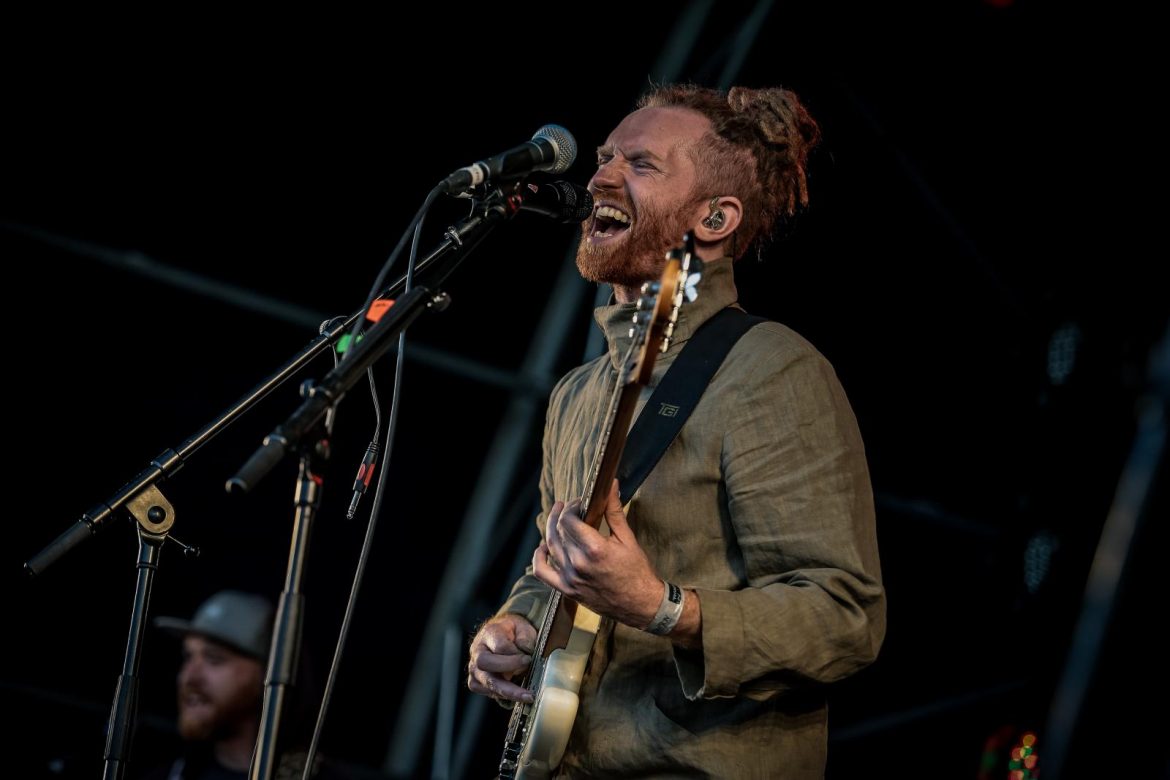 Newton Faulkner