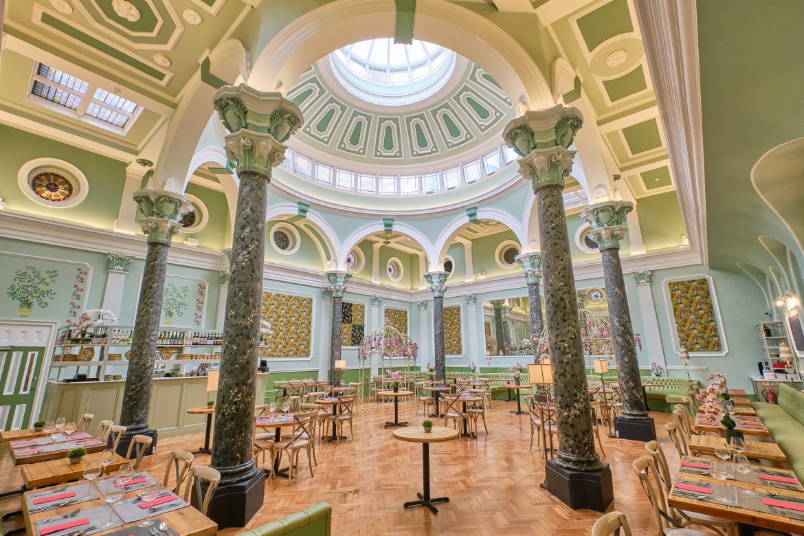 Restaurant Review: Giggling Squid