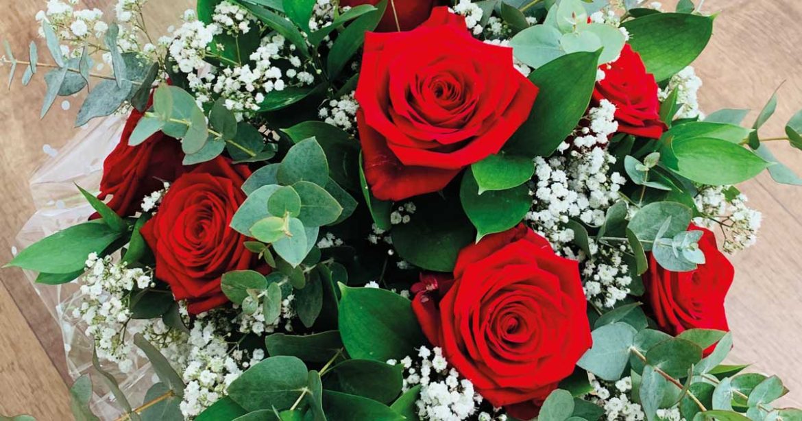 Treat yourself - a bouquet of red roses