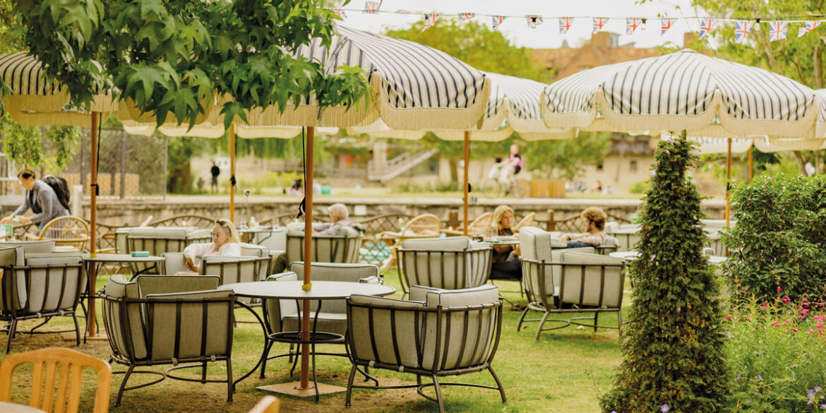 Top 12 Outdoor Dining Spots
